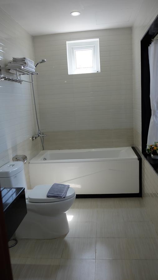 Thanh Ha Hotel Da Nang Exterior photo